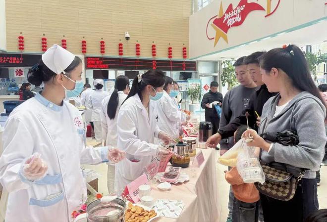 ！威宁妇幼保健院开展药食同源促健康活动麻将胡了2模拟器试玩“药膳月饼”促健康(图1)